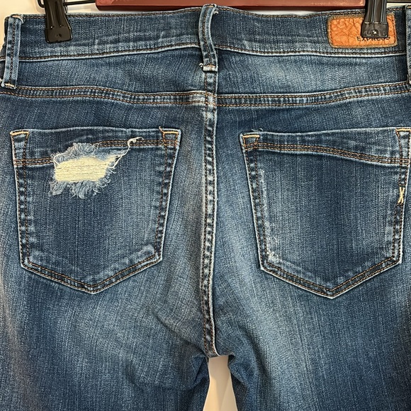 Express- Size 4R, distressed, skinny Jean - Picture 4 of 4